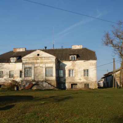 gasiorowko-19th-century-manor-farm