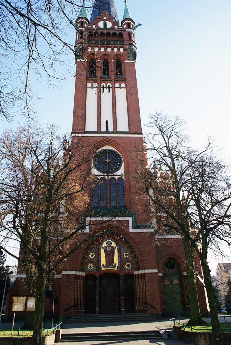 olsztyn-neo-gothic-church-of-the-sacred-heart-of-jesus