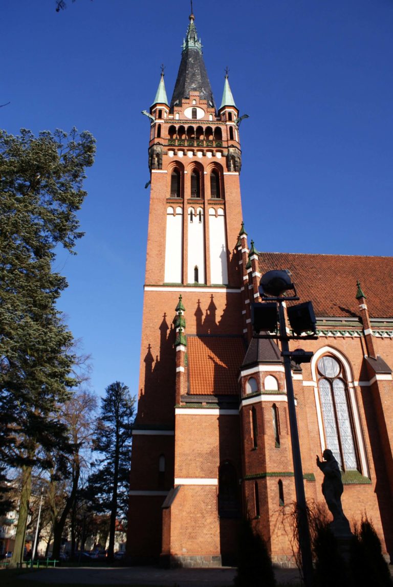 olsztyn-neo-gothic-church-of-the-sacred-heart-of-jesus