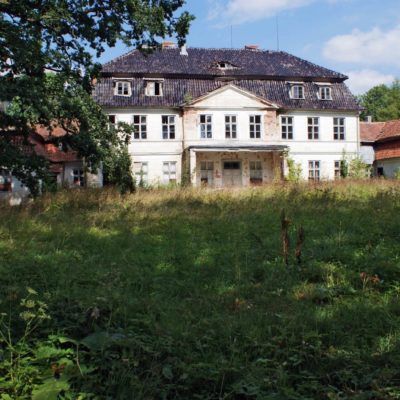 besia-wiatrak-i-palac-XVIII-w