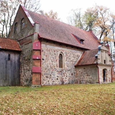 gudniki-XIV-wieczny-kosciol-sw