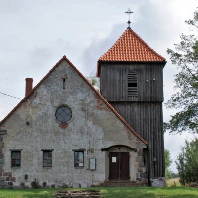 klon-zabytkowa-drewniana-wies