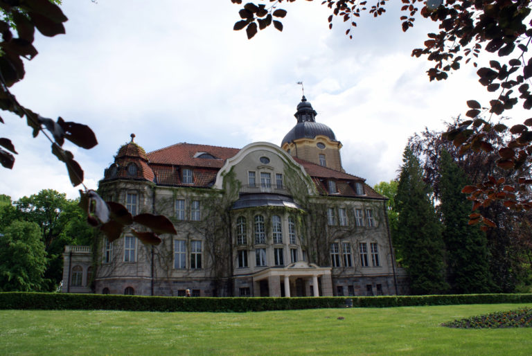 Łężany - neobarokowy pałac