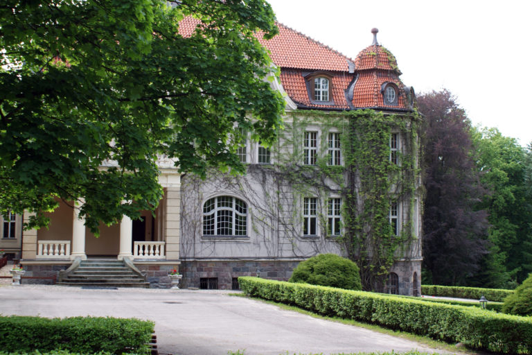Łężany - neobarokowy pałac
