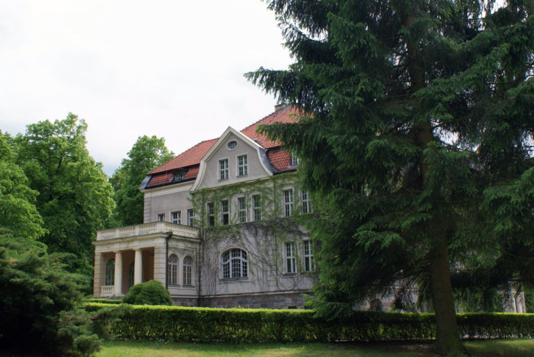 Łężany - neobarokowy pałac