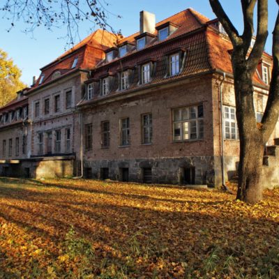 okowizna-XX-wieczny-palac