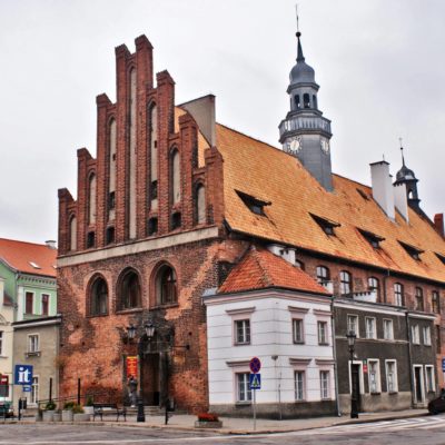 orneta-zabytkowy-ratusz-miejski