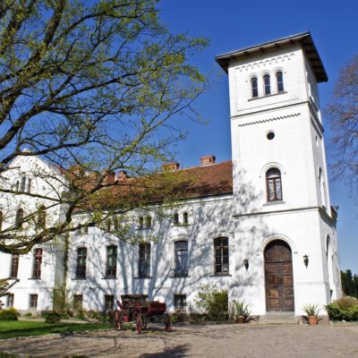 osieka-bialy-ksiaze-XV-wieczny-palac-w-stylu-wloskim