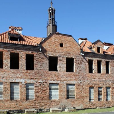 pieniezno-ratusz-miejski